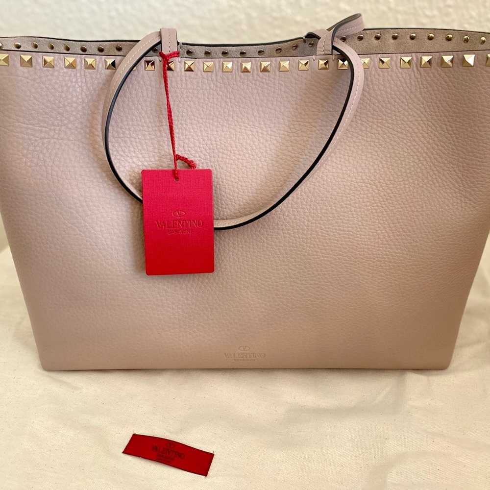 Valentino Garavani Rockstud Shopper. *Brand New* - Picture 2 of 16